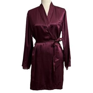 JONES NEW YORK Purple Plum Short Robe Silky Satin Belted Lace Cuff Pockets M